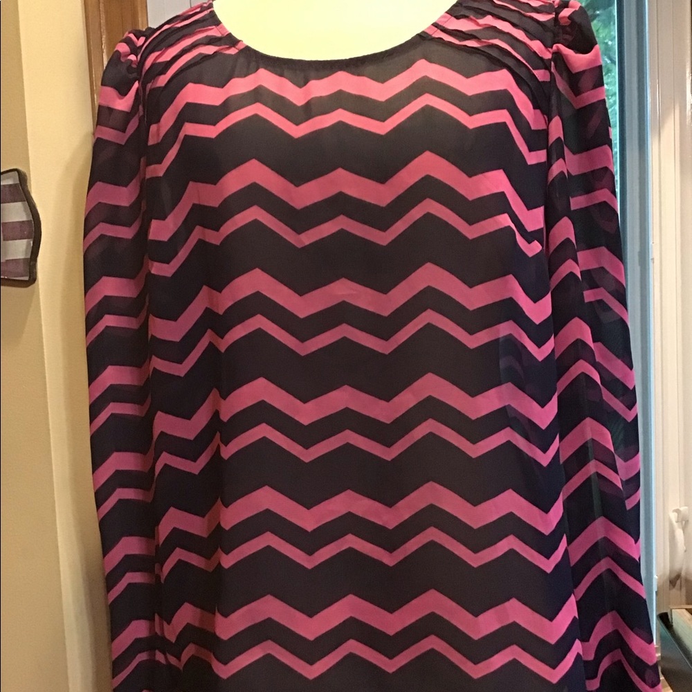 Women’s size extra-large xhilaration top/blouse